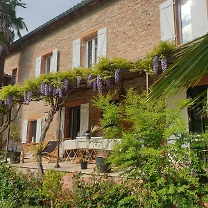 De Charme Dans Propriété Du 18ème , Roquettes France